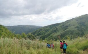 hiking at sierra madre