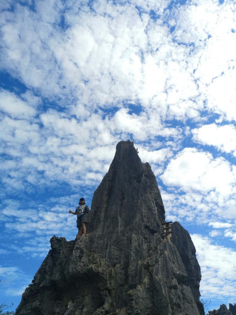 espadang bato day hike