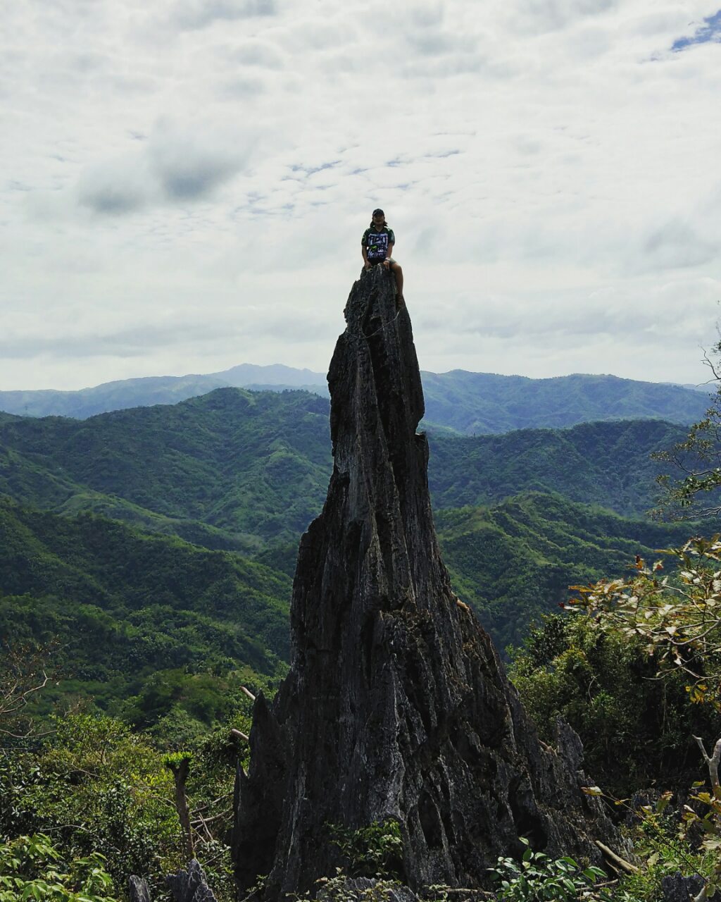 espadang bato rock formation